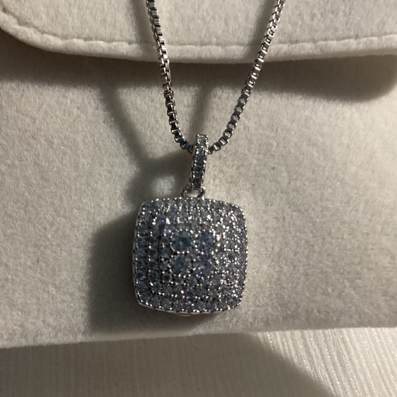 - 💎Cz Diamond Pendant Necklace - Picture 2 of 16